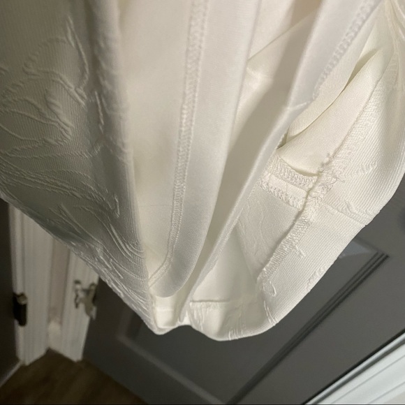 Tommy Hilfiger Ivory / Winter White Textured Sheath Dress Size 6 - Picture 12 of 12